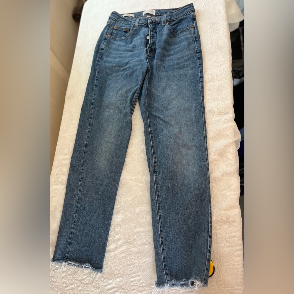 Universal Thread women’s button fly size 8 mid rise 80s slim jeans - Picture 12 of 15